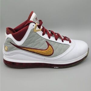 Nike Lebron 7 QS MVP (GS) sneakers. Size 4.5y